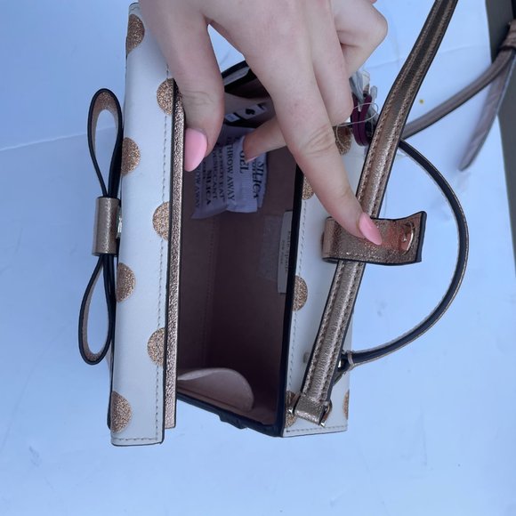 Kate Spade New York Crossbody Bag Wrapping Party Gift Box Bag Parchment Gold - Picture 12 of 13